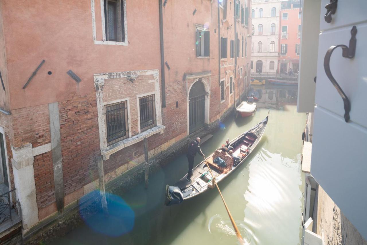 Apartments In San Marco With Canal View By Wonderful Italy Veneţia Exterior foto