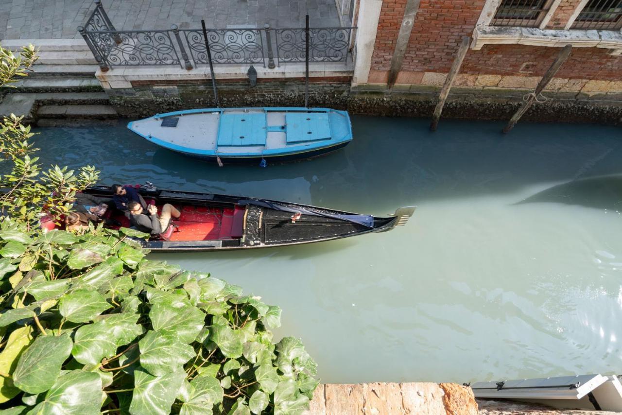 Apartments In San Marco With Canal View By Wonderful Italy Veneţia Exterior foto